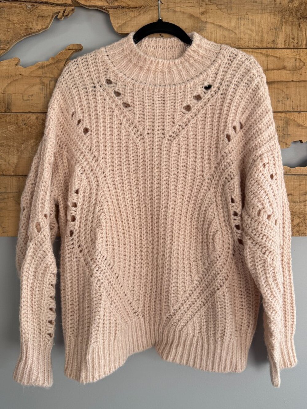 LOFT Cream Knit Sweater – Like New, Size L